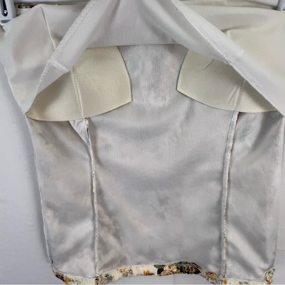 Body C - Small - Women's Top - Lace - Brown White - Strapless - Padded - Picture 9 of 10